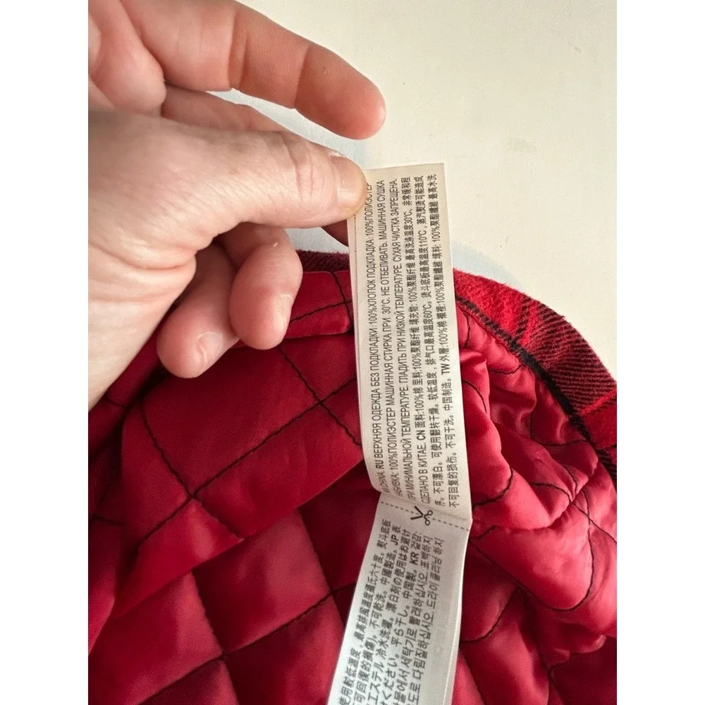 Forever 21 Mens M Red Black Plaid Quilted Shacket Jacket Grunge Outdoor Warm
